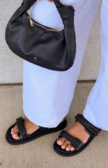 Taishi Black Sandals