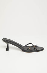 Wyler Black Heels