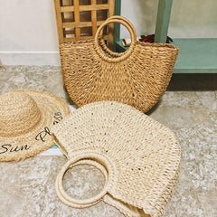 Circle Handle Straw Beach Bag
