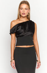 Linkin Black Off The Shoulder Crop Top