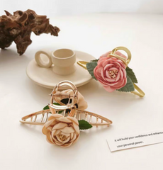 Jia Floral Hair Clip