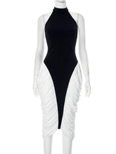 Patchwork Halter Backless Contrast Pleated Midi Dress