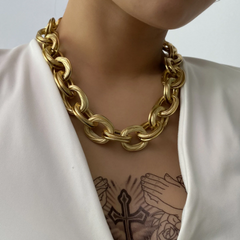 Stylish Chunky Gold Chain Necklace.