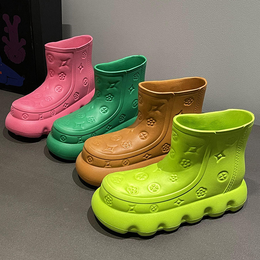 Cute Embossing Rain Boots