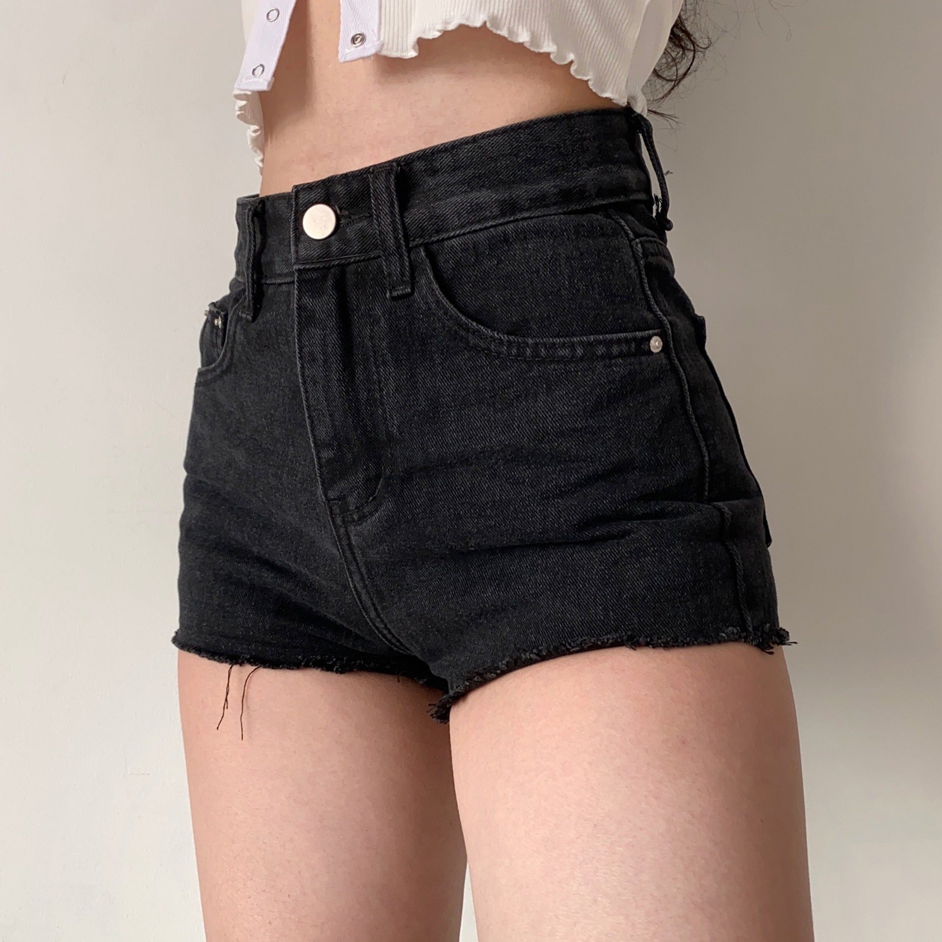 Frayed High Waist Denim Shorts