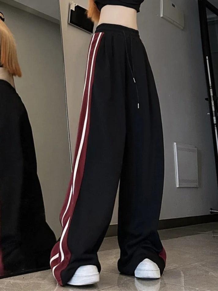 Contrast Side Stripe Baggy Sweatpants