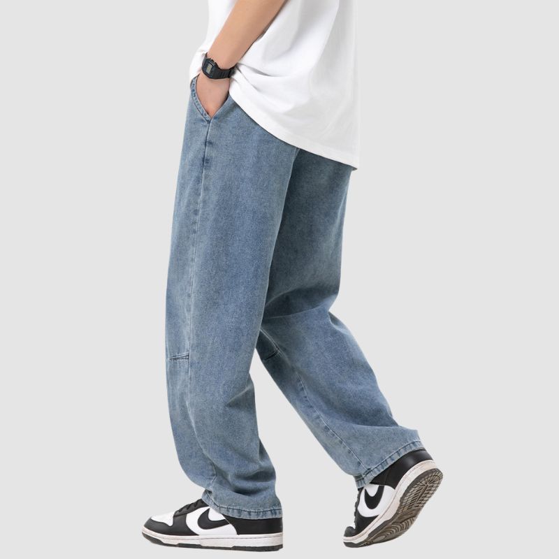 Washed Pleated Loose Jeans