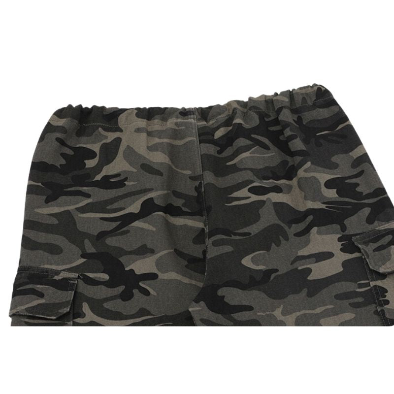 Camouflage Pleated Cargo Pants