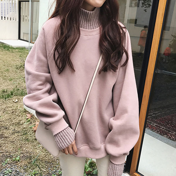 Basic High Neck Sweatshirt