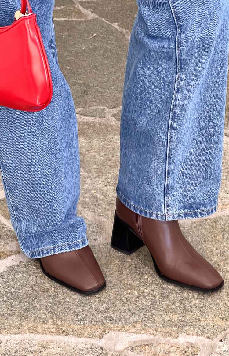 Svea Brunette Ankle Boots