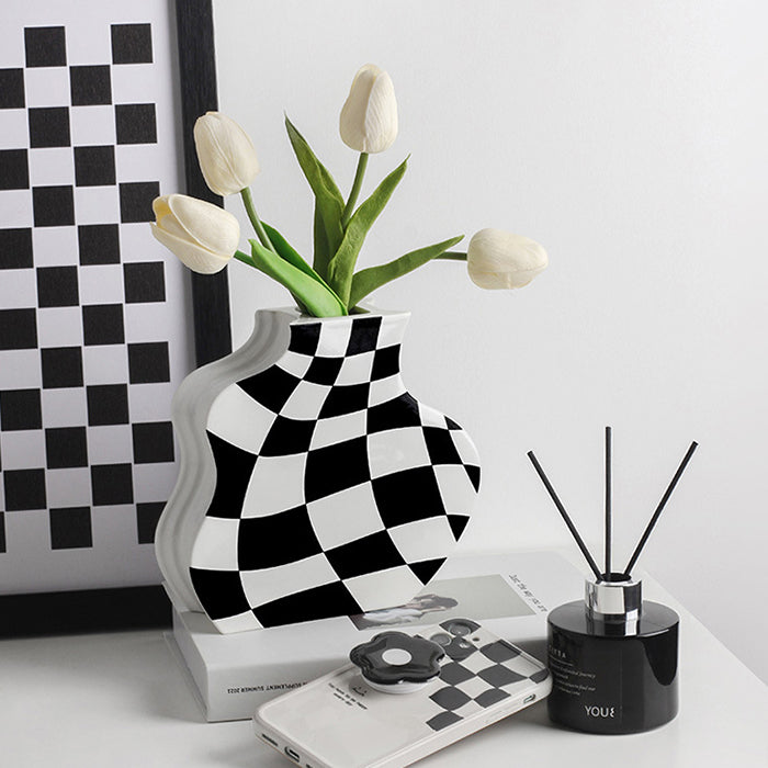 Checkered Wavy Vase