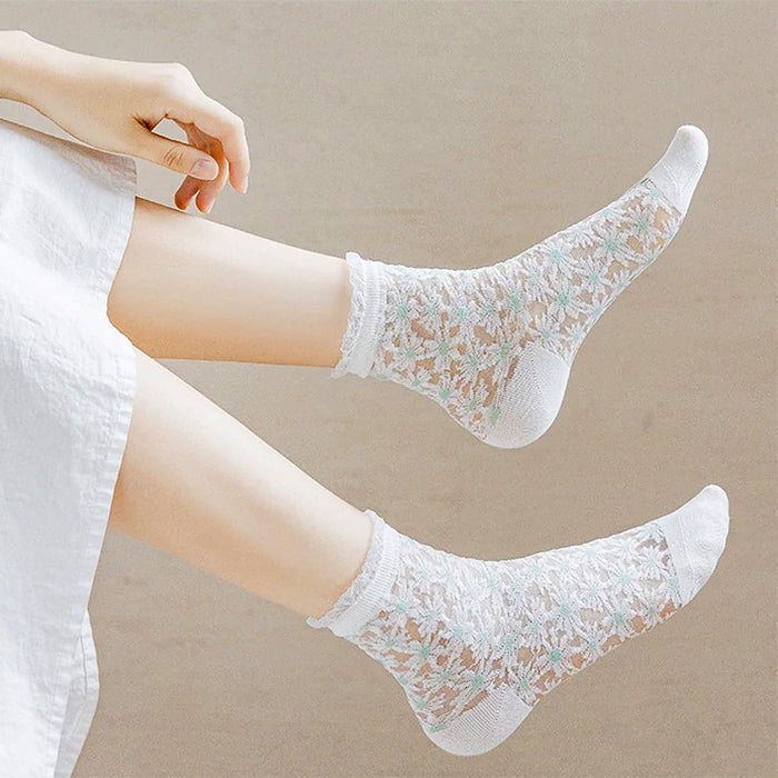 Daisy Frilly Socks