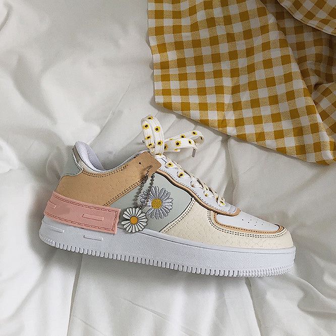 Daisy Sneakers