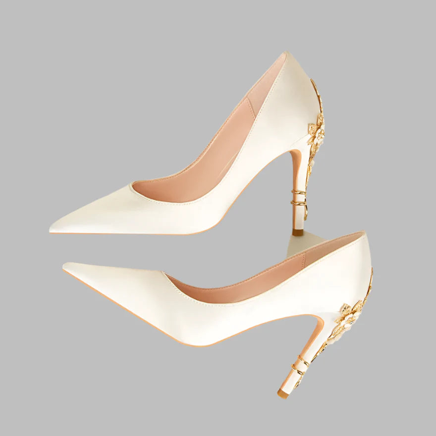 Metal Flowers Heel Crystal Pointed Soft Silk Shoes