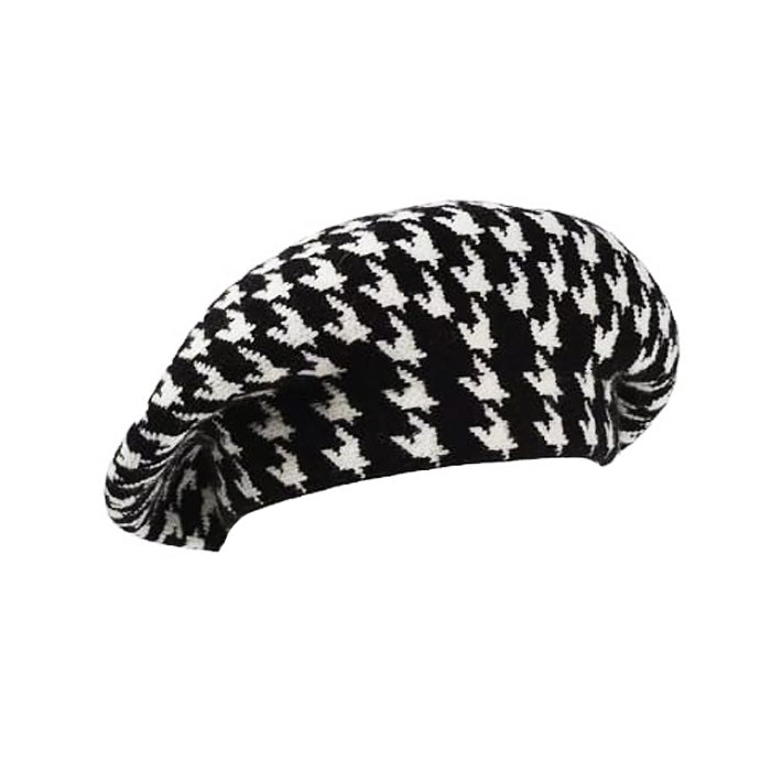 Houndstooth Beret