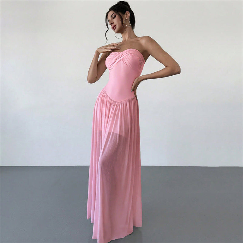 Elegant Sleeveless Tulle Dress with Waist