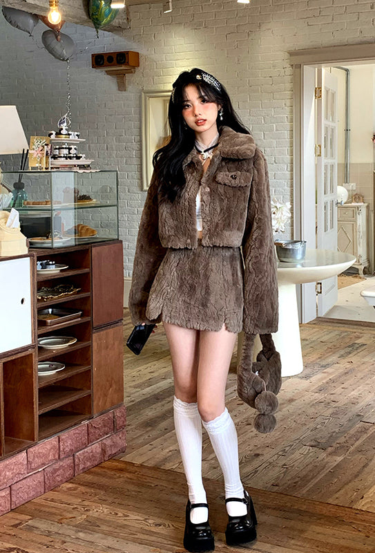 Milk Tea Pom Fur Set ~ HANDMADE