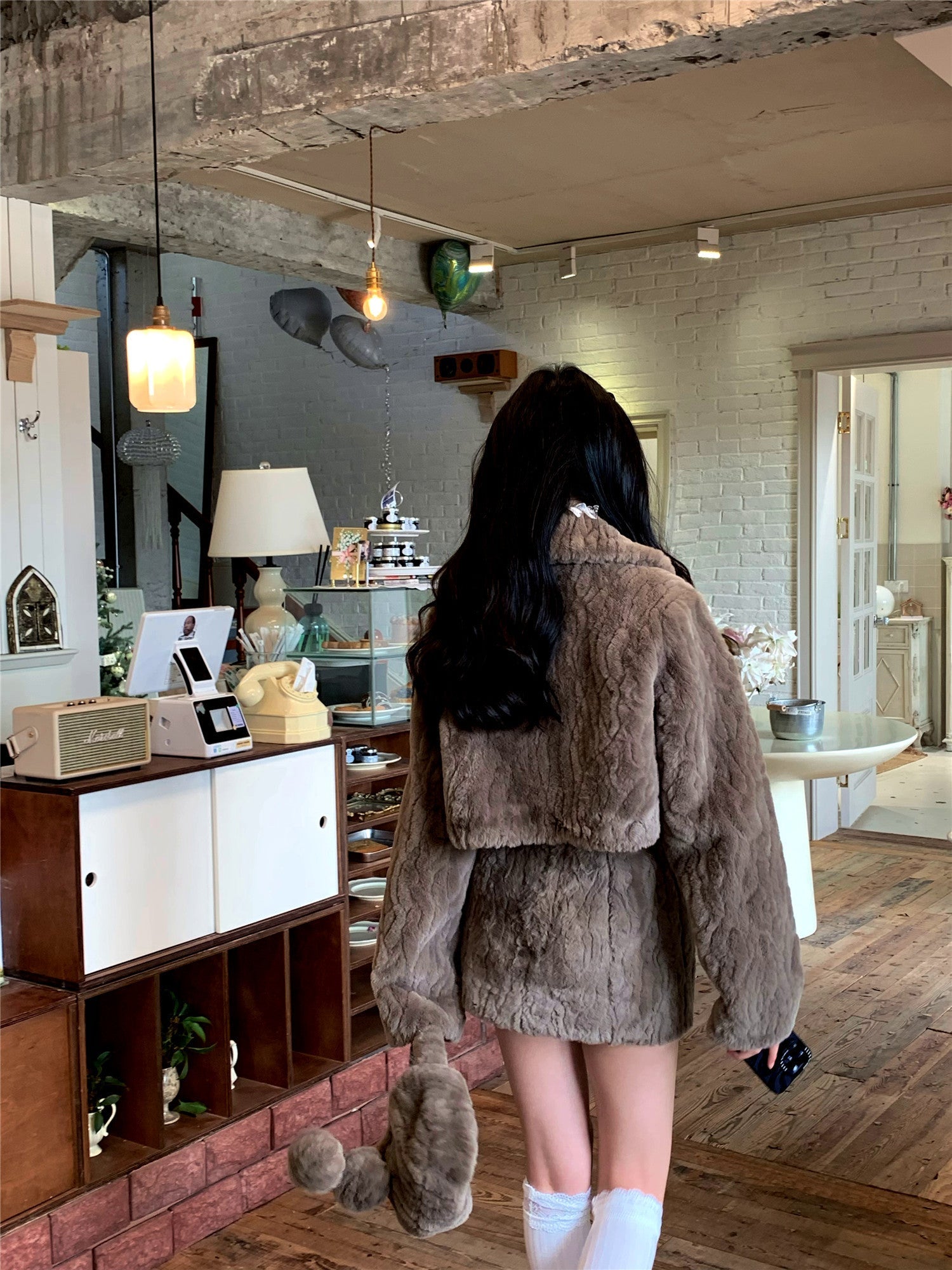 Milk Tea Pom Fur Set ~ HANDMADE