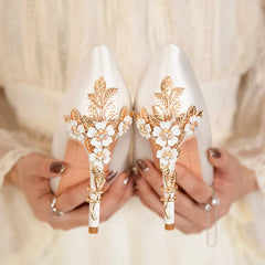 Metal Flowers Heel Crystal Pointed Soft Silk Shoes