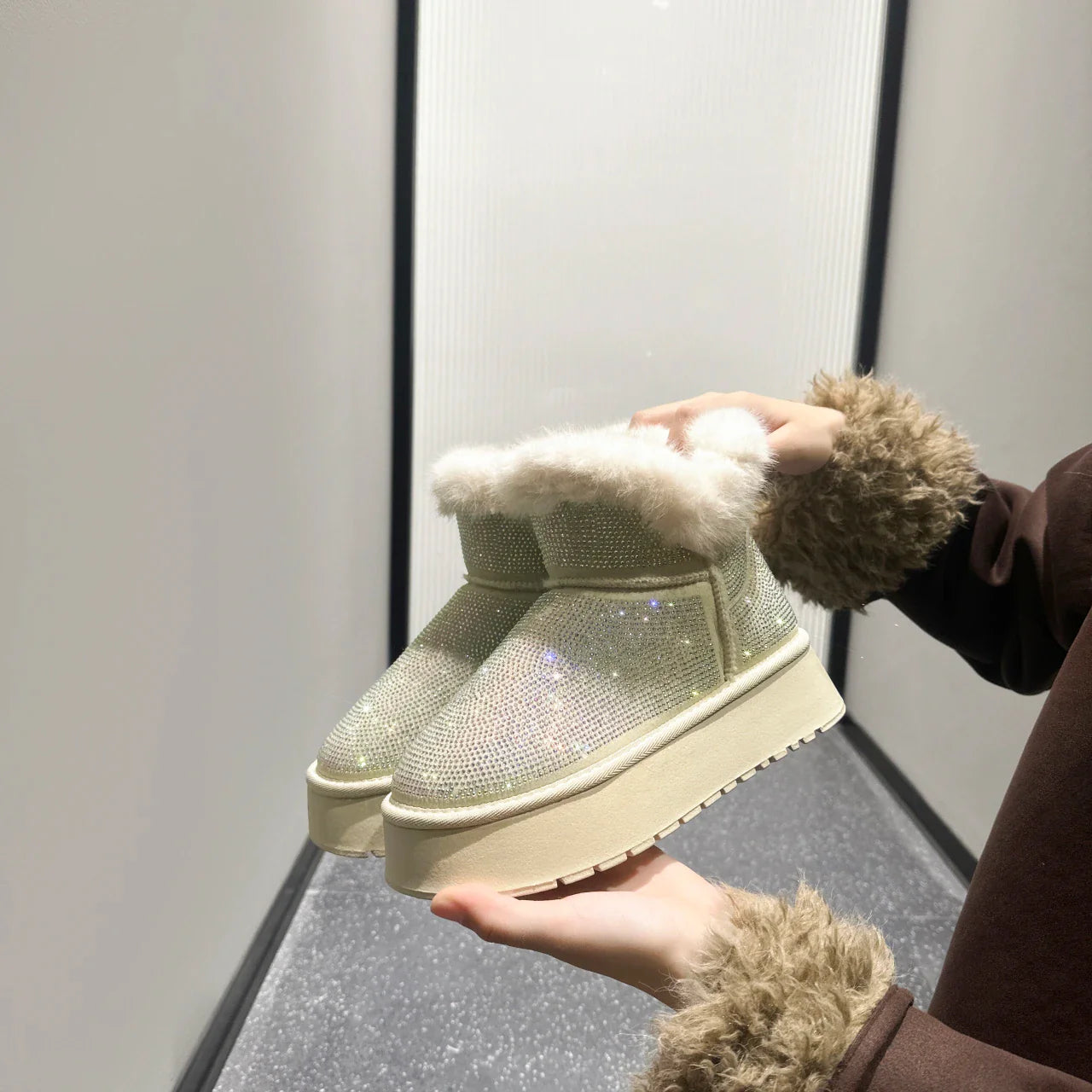 Women's Diamond Pattern Winter Boots with Anti-Slip Soles