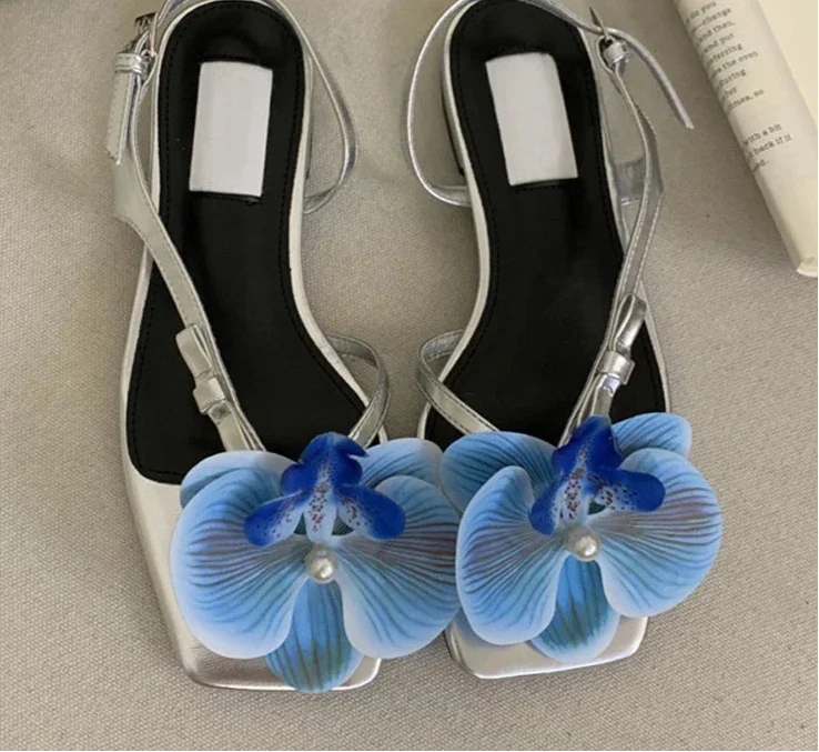 Square Toe Flowers Buckle Strap Shoes