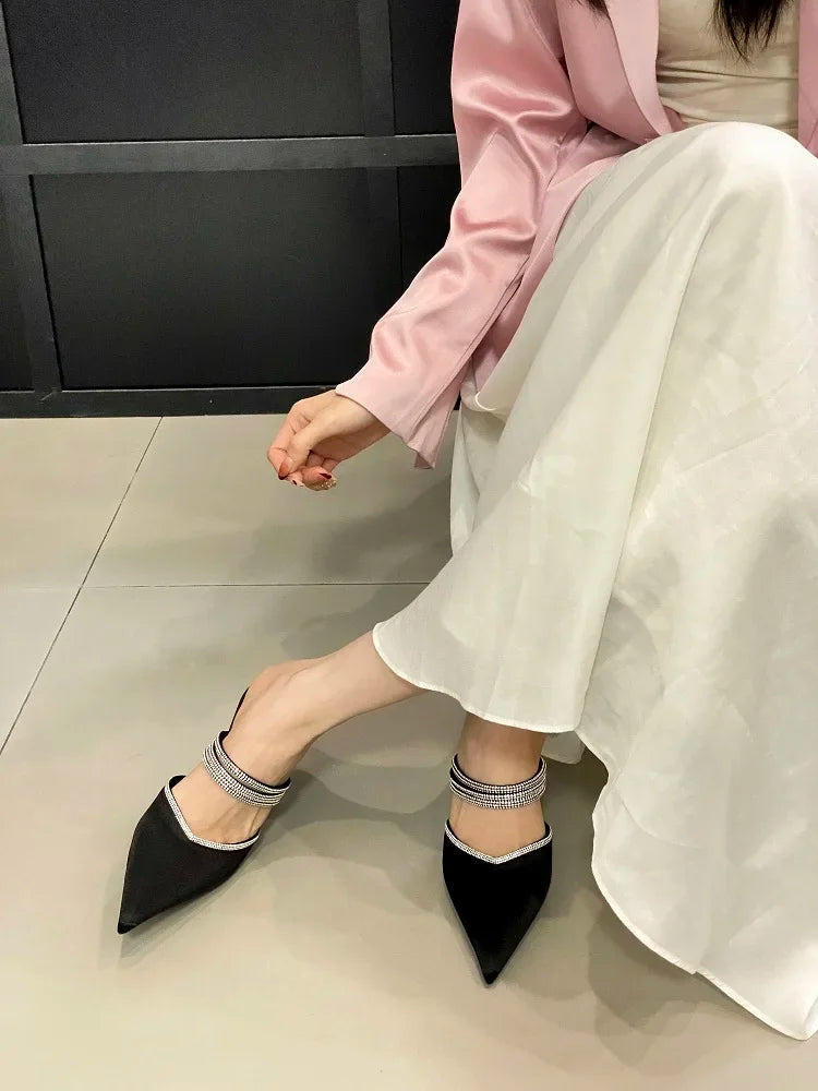 Crystal Narrow Band Pointed Toe Thin Low Heeled Shoes