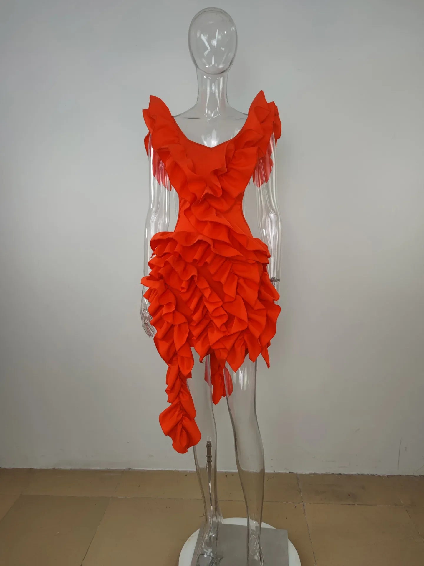 Short Party Dress Backless and Ruffled