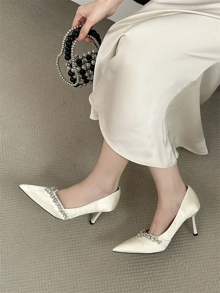 Crystal Pumps Pointed Toe Low-Heeled Shoes