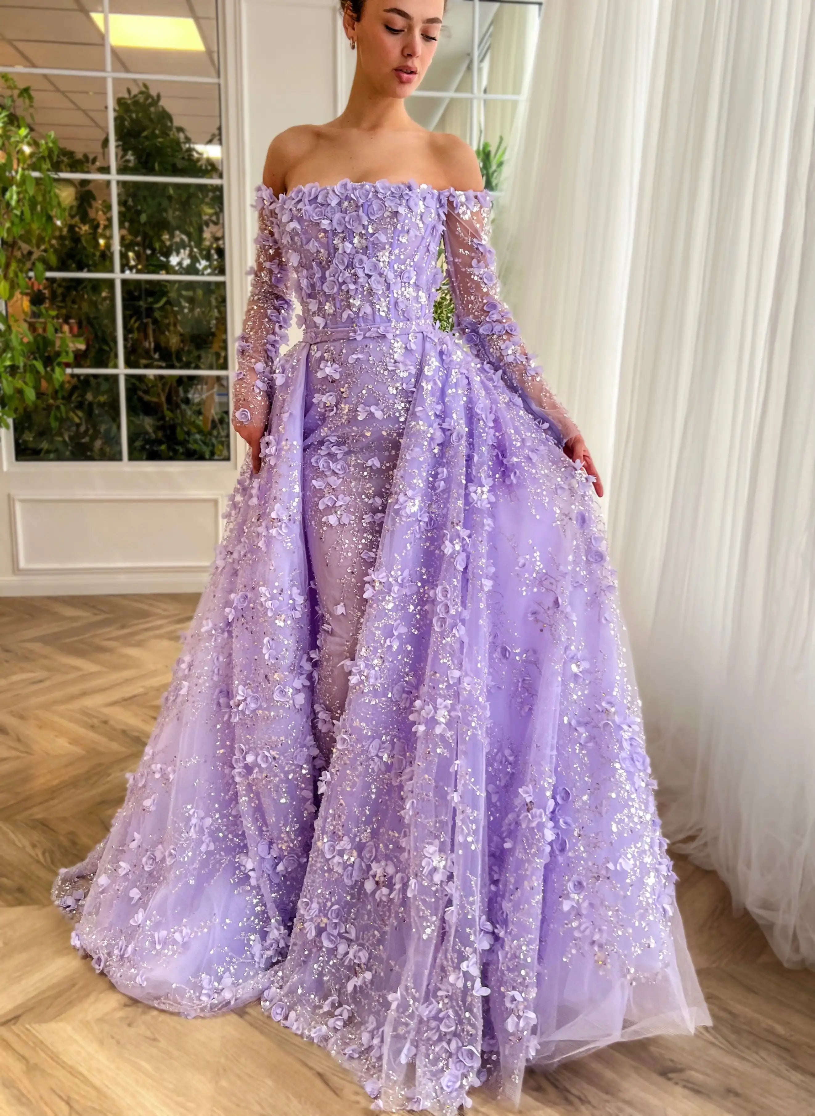 3D Flowers Evening Dress with Overskirt Long Sleeves