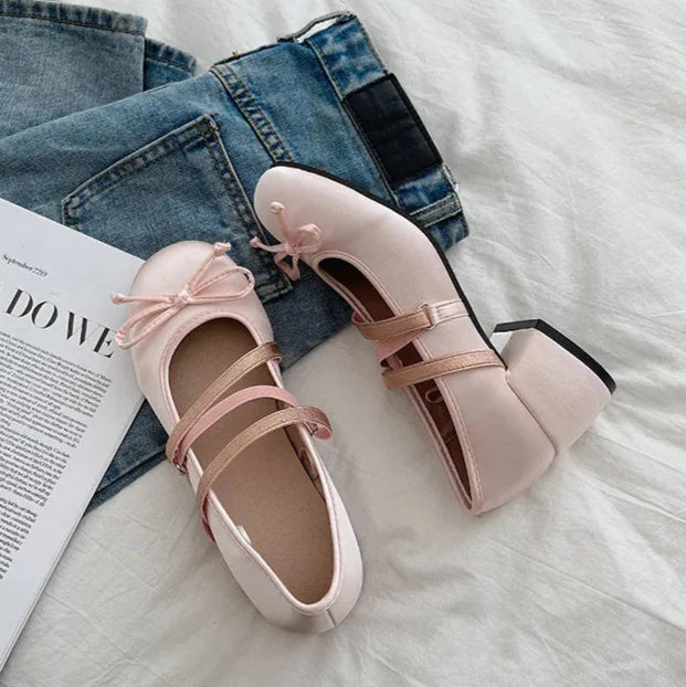 Round Toe Mary Jane Cross Strap Shoes