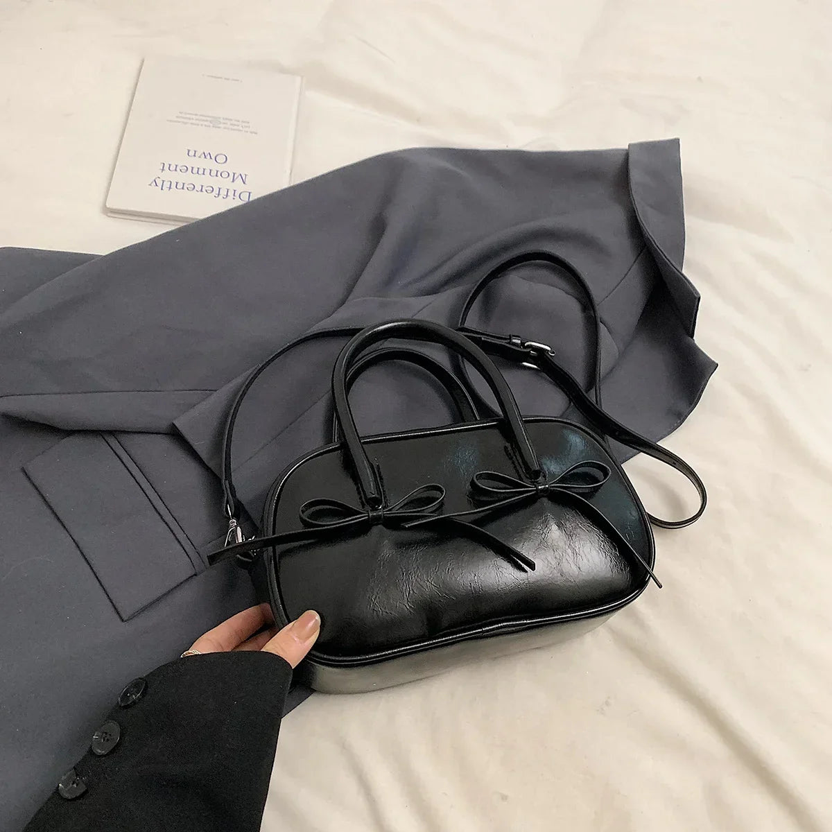 Bow Design Box Top-handle Crossbody Bag