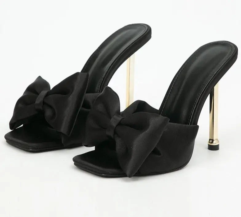 Silk Butterfly-knot Square toe Pump Shoes