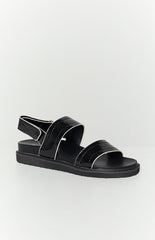 Zyla Black Crinkle Sandal