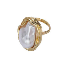 Baroque Aesthetic Pearl Ring