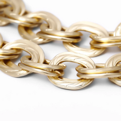 Stylish Chunky Gold Chain Necklace.
