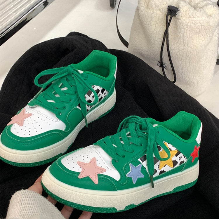 Star Behavior Aesthetic Sneakers