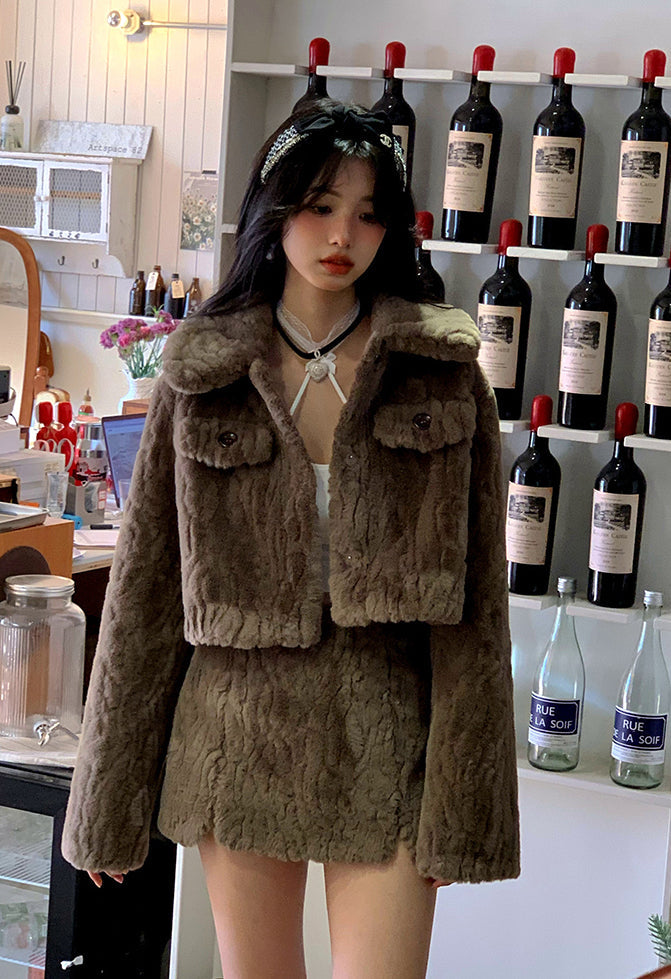 Milk Tea Pom Fur Set ~ HANDMADE