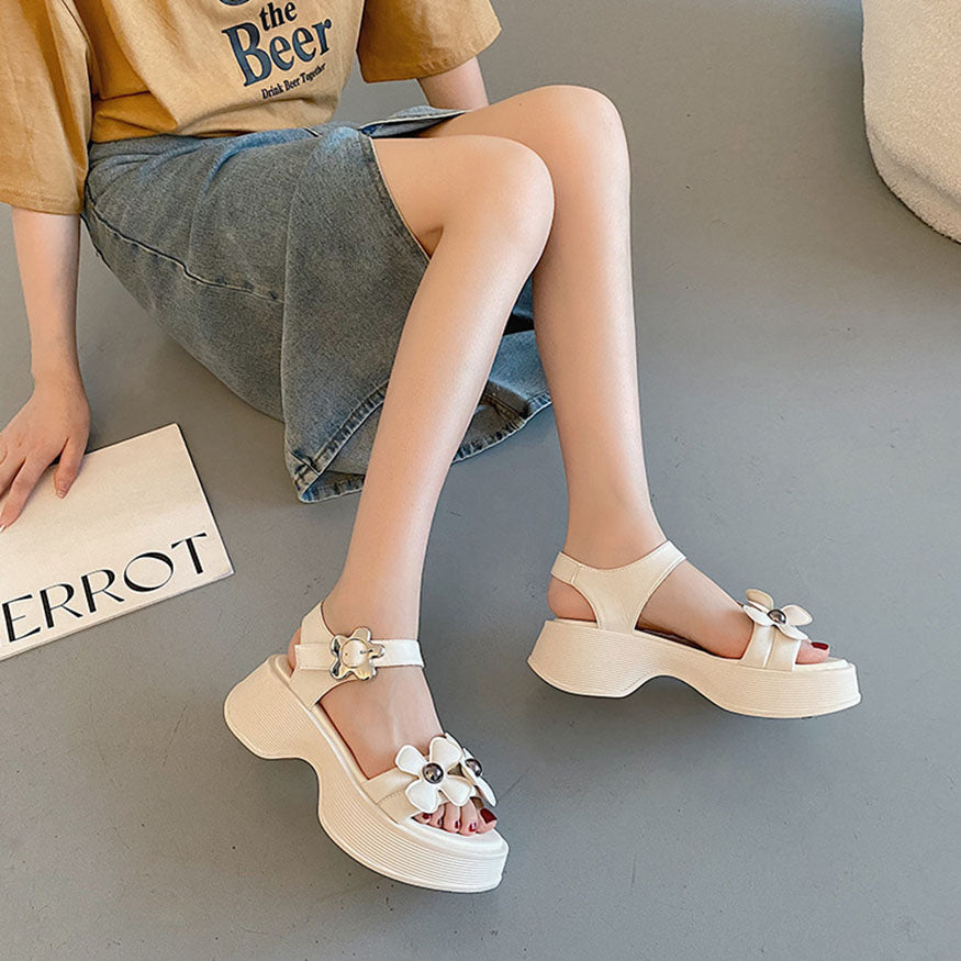 Trendy Flower Sandals