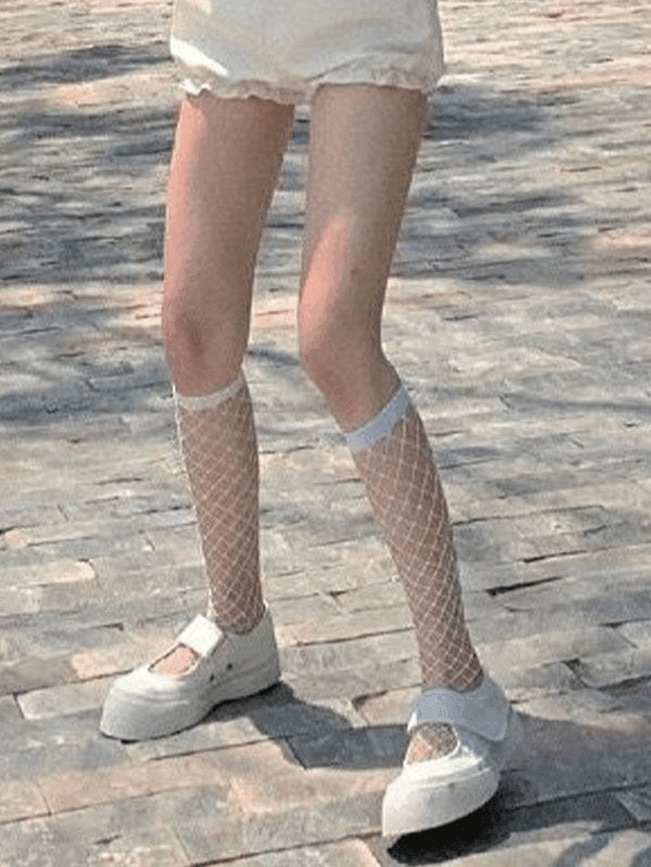 Stretch Fishnet Crew Socks