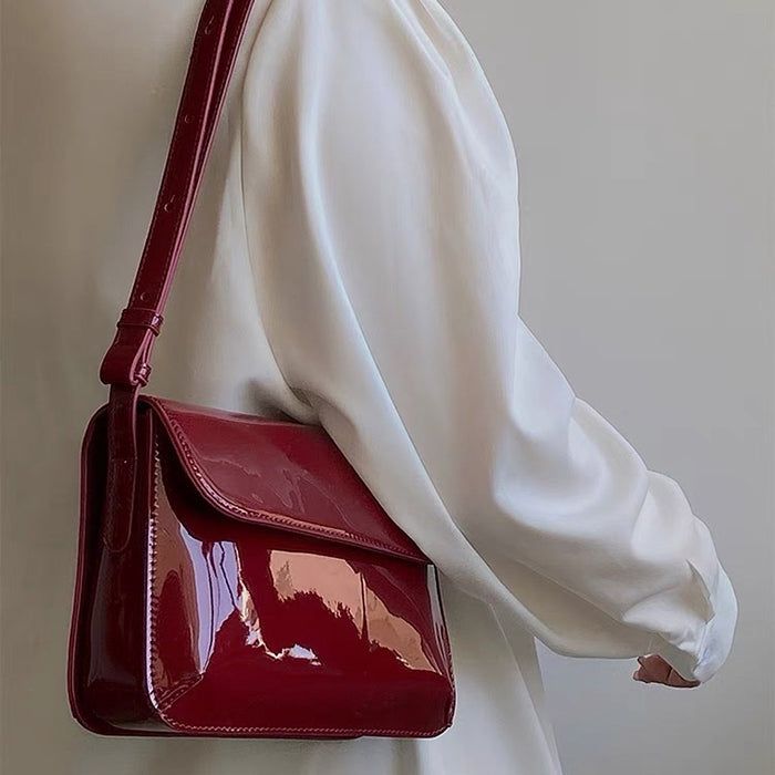 Vintage Style Red Lacquered Bag