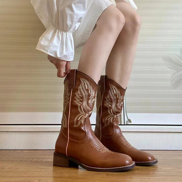 Road To Rideout Embroidery Cowboy Boots